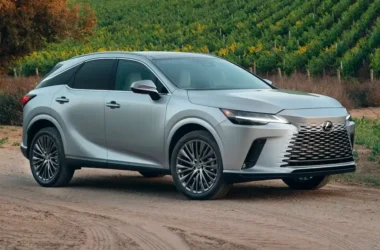 Lexus RX Hybrid - a luxury SUV
