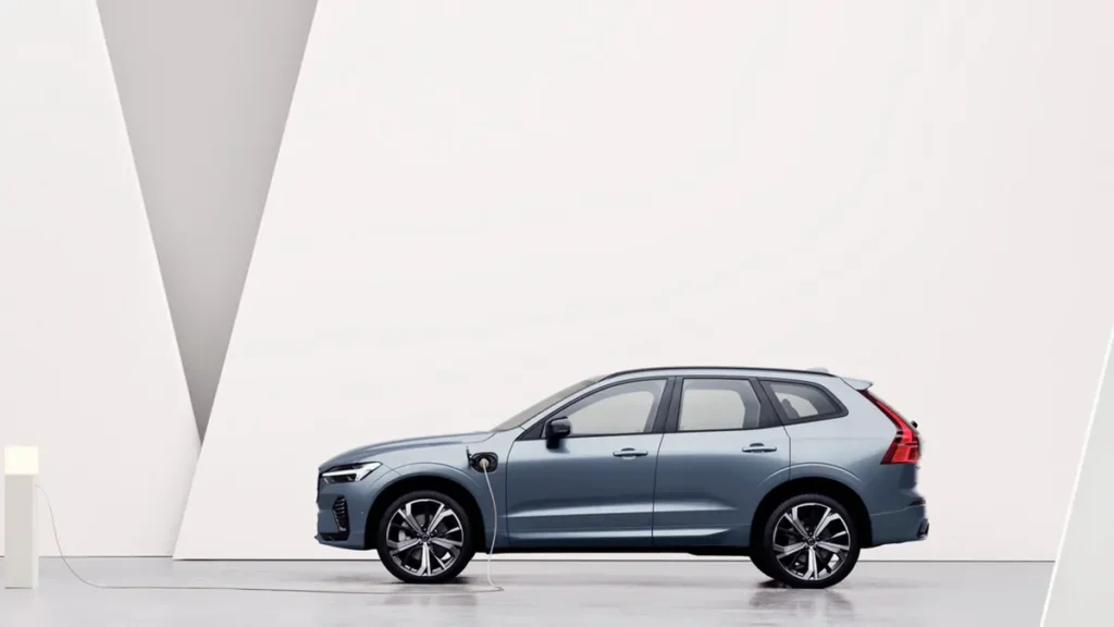 Volvo XC60 має стильний вигляд